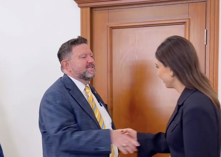Armenian Justice Minister and US Diplomat Discuss Legal Reforms