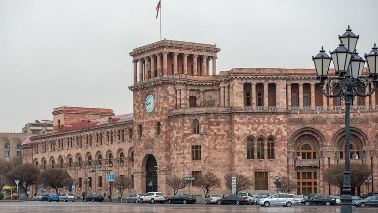 Հայաստանում հունիսի 23-ը պաշտոնապես կնշվի որպես Հանրային ծառայողի օր