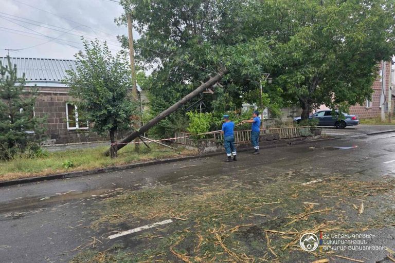 Severe storm floods homes and downs trees in Gyumri